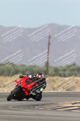 media/Oct-13-2025-Moto Forza (Mon) [[a66d839500]]/2-A Group/Session 3 (Turn 16)/